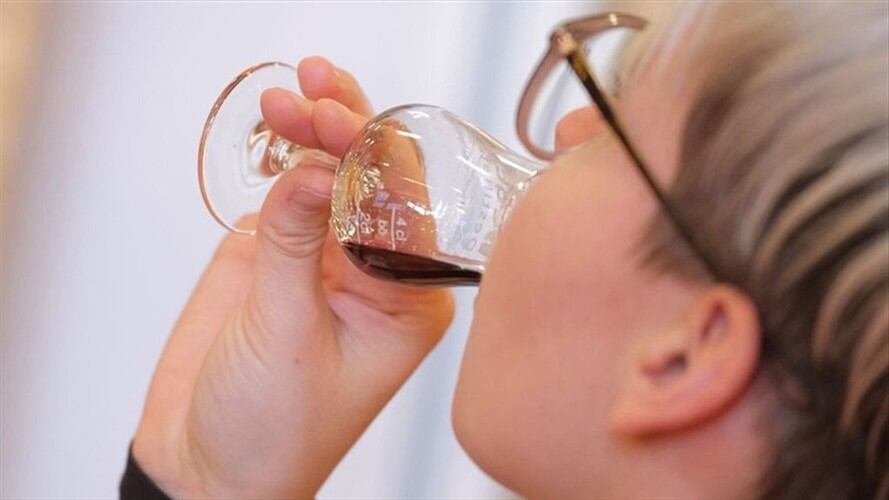 “Es necesario articular acciones y emprender rutas para disminuir el consumo de alcohol y cigarrillo”, dijo el secretario de Salud de Boyacá, Jairo Santoyo.. Foto: Getty Images