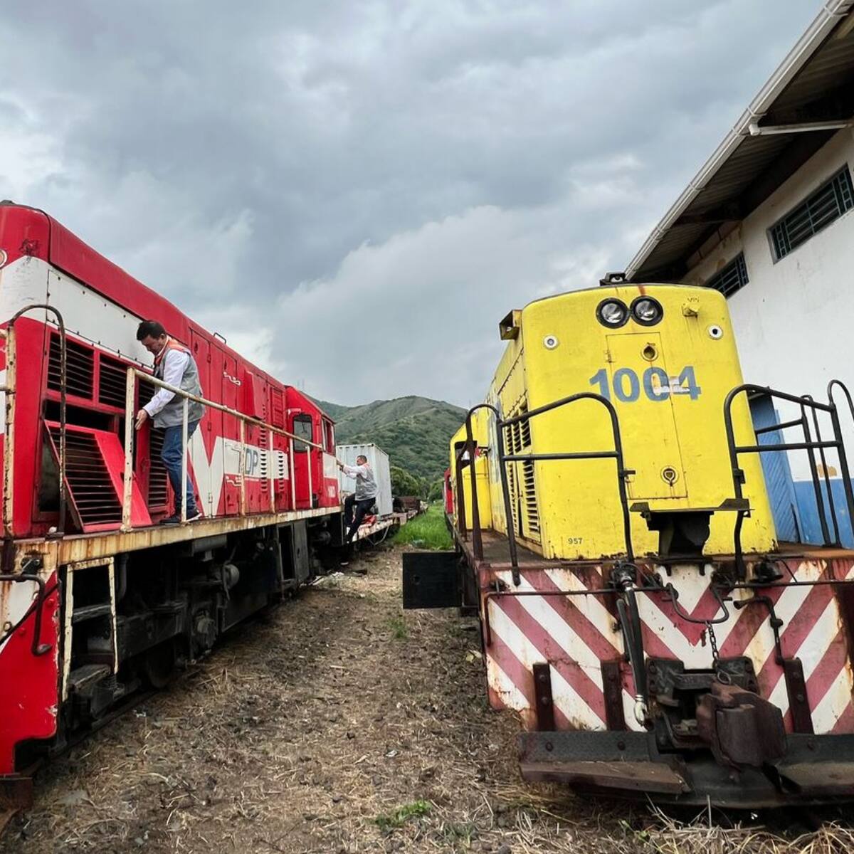 La Nación recuperó cuatro locomotoras en el proceso de liquidación del Ferrocarril del Pacífico