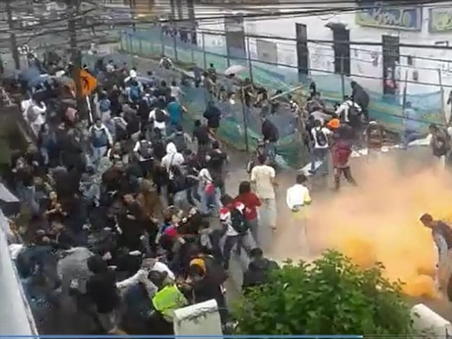 Disturbios por llegada del senador Álvaro Uribe Vélez en Popayán, Cauca. Foto: Cortesía periodista Jaime Di Capote