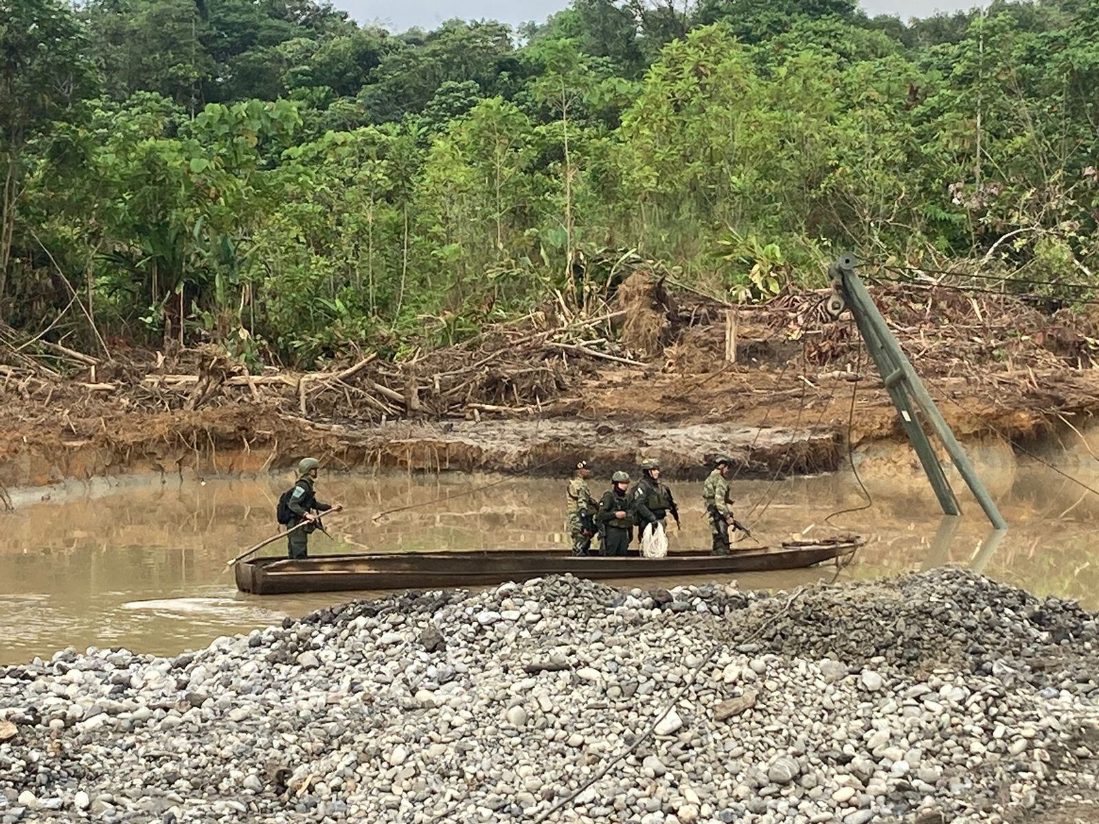 Unidades mineras en Chocó. Foto: Ejército Nacional