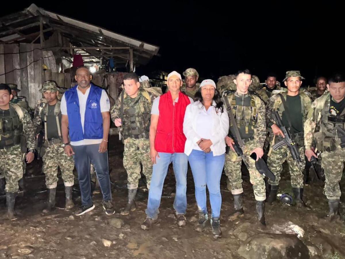 Quedaron en libertad los 18 militares secuestrados tras asonada en Carmen de Atrato, Chocó