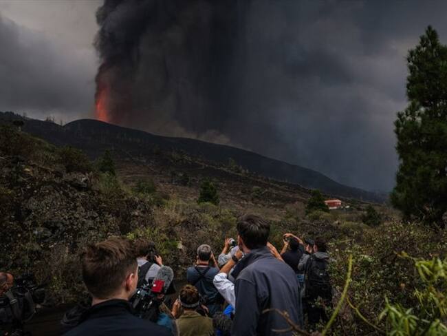 No nos hemos planteado reconstruir el lugar: Concejal tras erupción de volcán