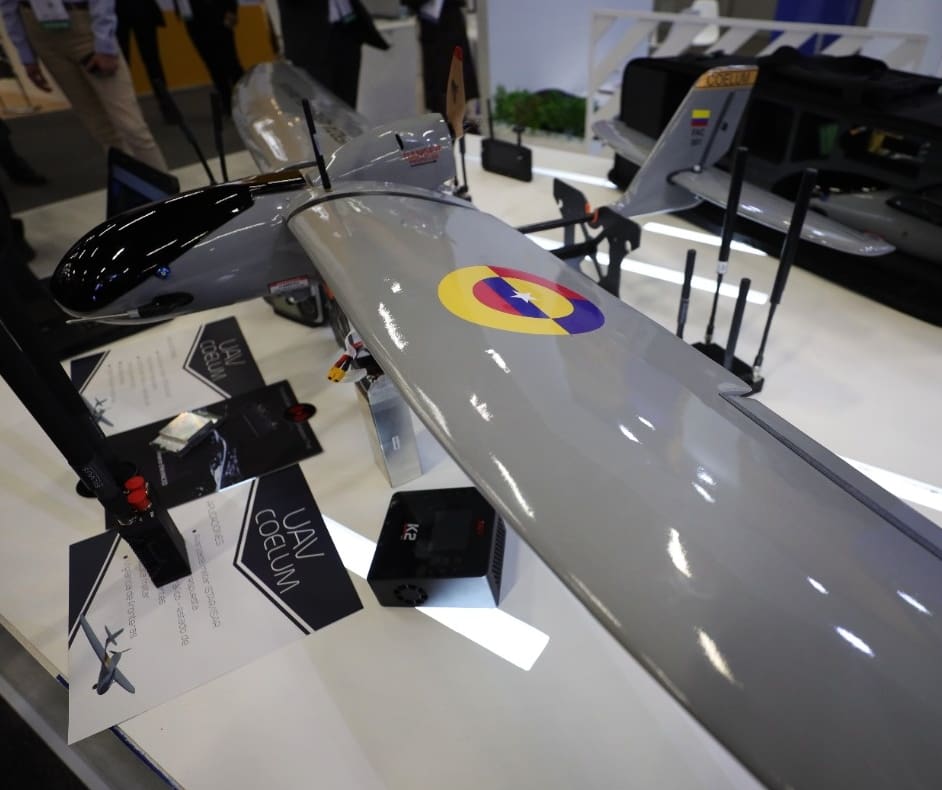 Aeronave Coelum. Créditos: @FuerzaAereaCol