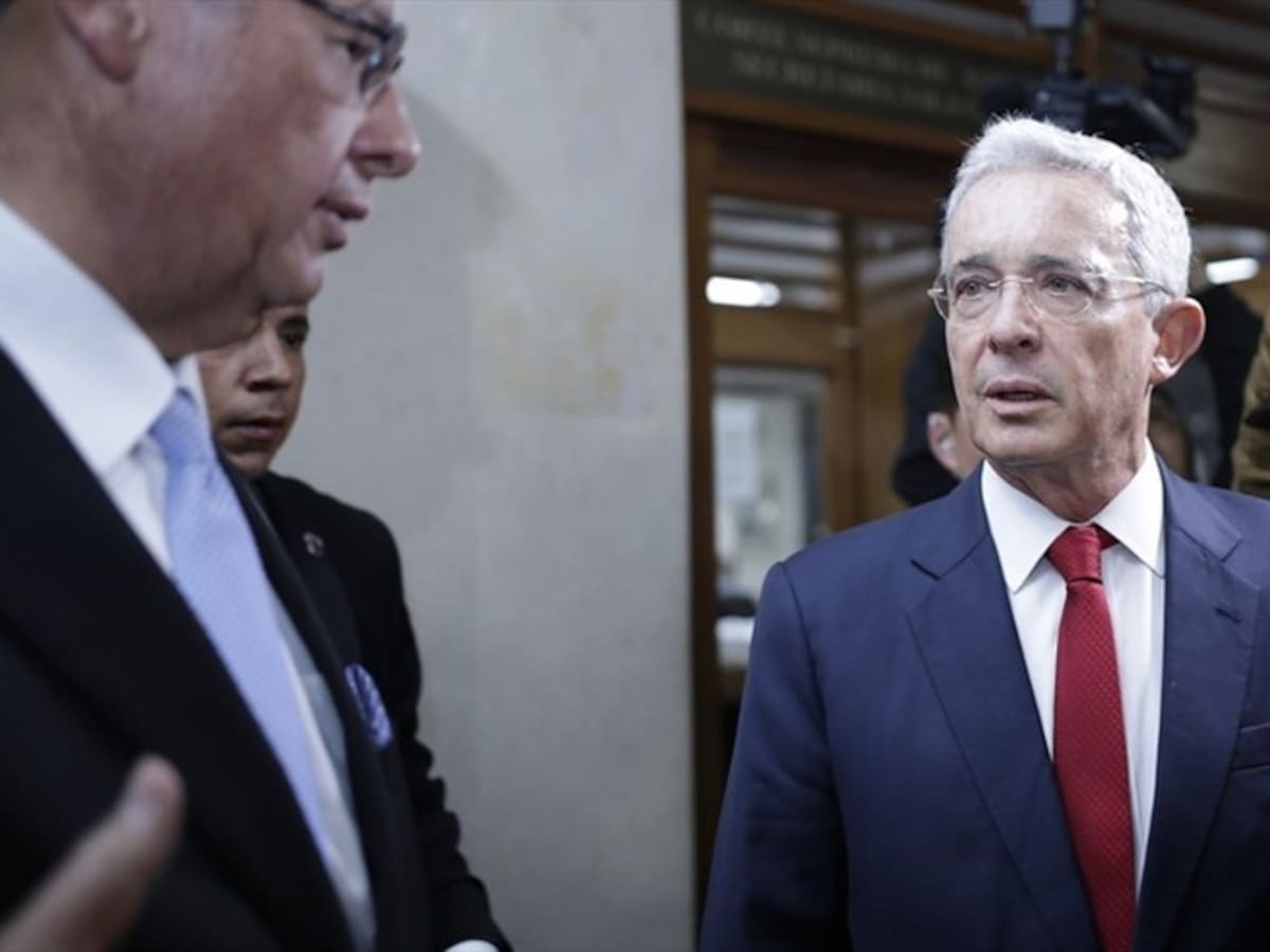 Corte Suprema emite compulsas de copias a la Fiscalía contra 11 personas por caso Uribe