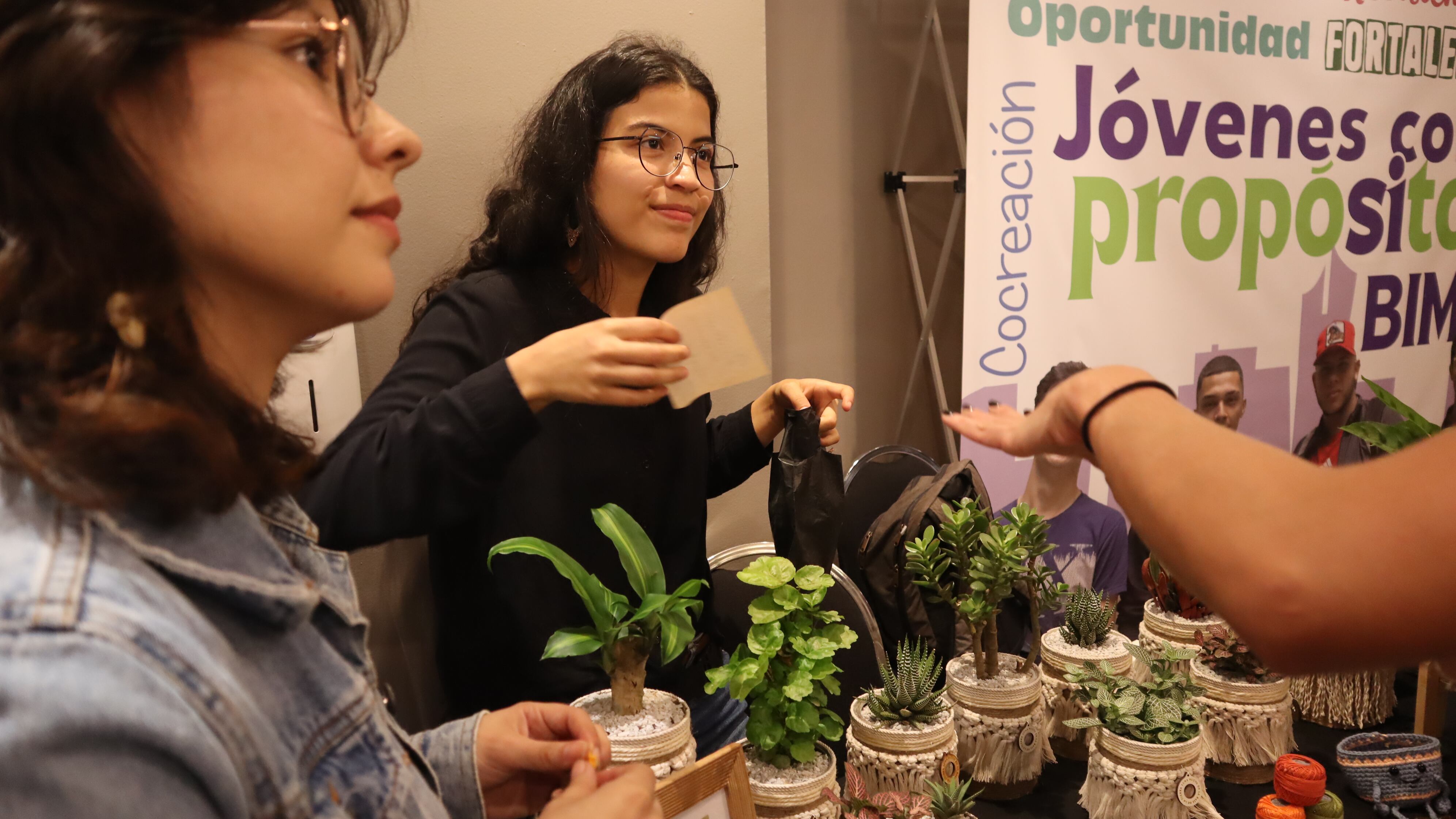 Desde la Fundación Conconcreto, la empresa adelanta "Jóvenes Con Propósito", un programa en alianza con USAID y ACDI/VOCA que capacita a jóvenes de contextos vulnerables en el uso de herramientas y habilidades para su desarrollo personal y profesional. | Foto: Cortesía