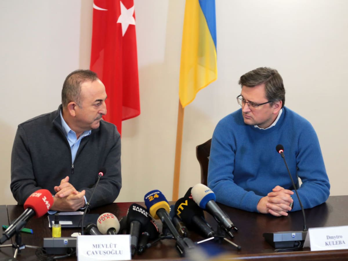 Los turcos atribuyen mayor culpa a la Otan que a Rusia de la guerra en Ucrania