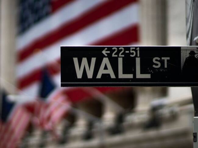 La Bolsa de Valores de Nueva York va en alza aún cuando el desempleo aumenta en EE.UU.