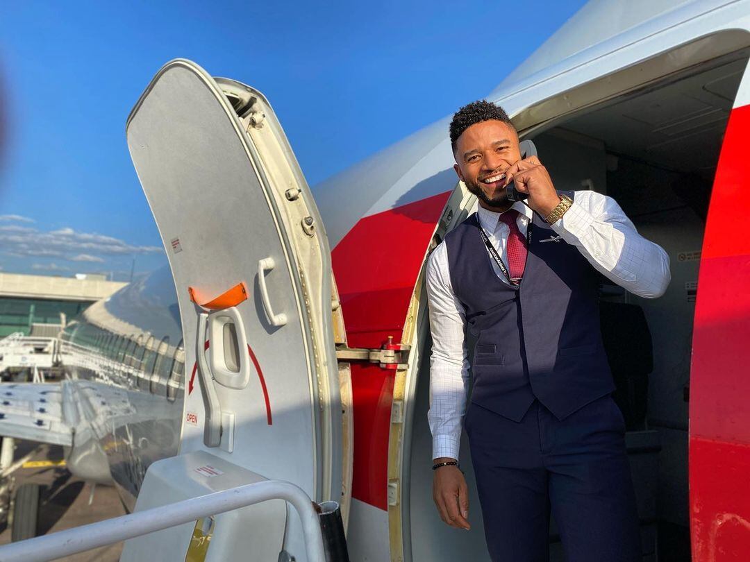 José Ramos, asistente de vuelo viral en redes sociales, (Foto: Instagram @joseramosfit)