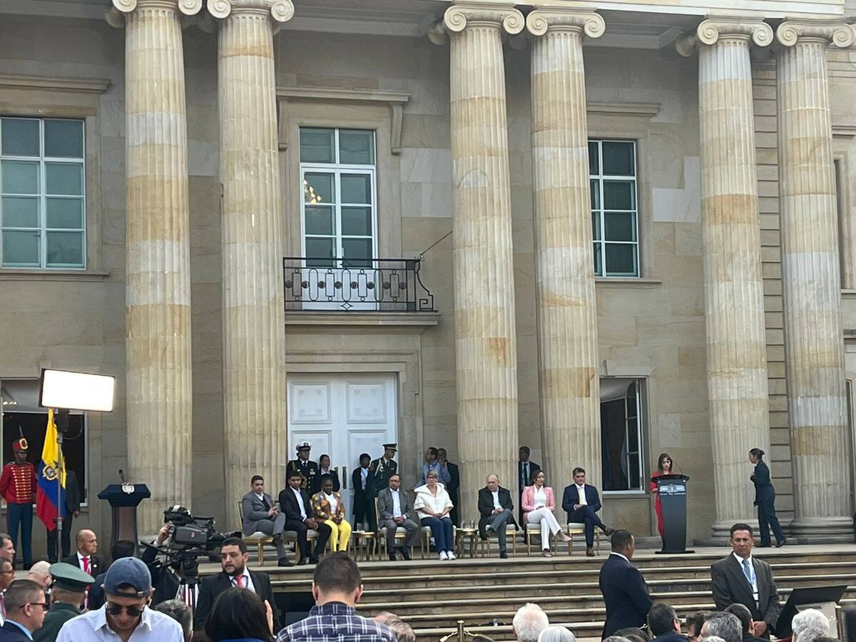 Gobierno Petro radicó la reforma a la salud