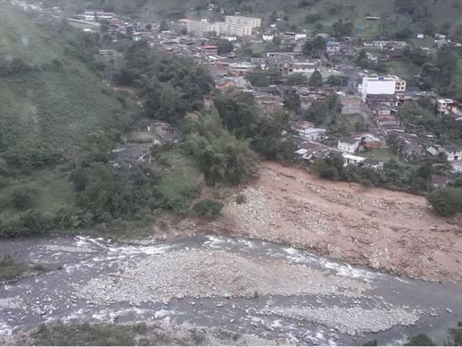 Se enviarán ayudas y se reubicarán familias en riesgo tras avalancha en Nariño, Antioquia