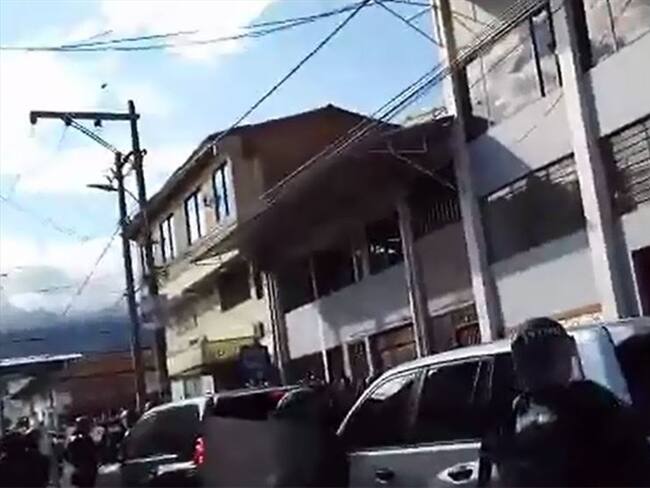 Disturbios en Yumbo por la llegada de Timochenko. Foto: Erika Rebolledo La W