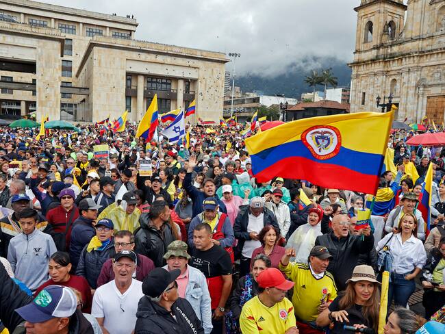 Marcha opositora al Gobierno Petro del 21 de abril | Foto: EFE