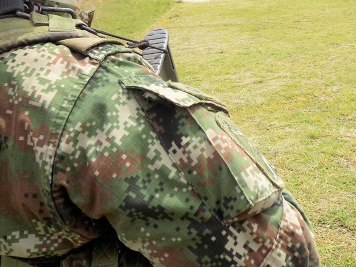 Ejército y disidencias de Farc sostienen combates en Corinto, Cauca