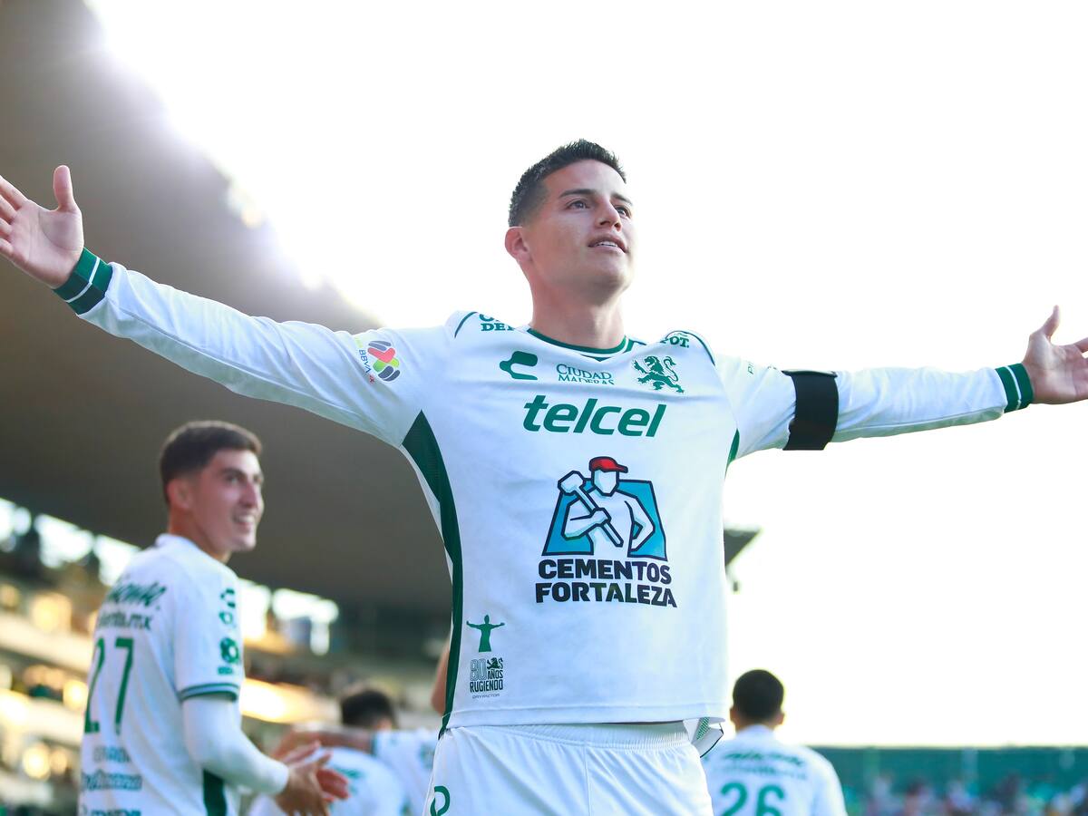 James Rodríguez fue titular con el León en la victoria 2-1 contra Guadalajara en la Liga MX