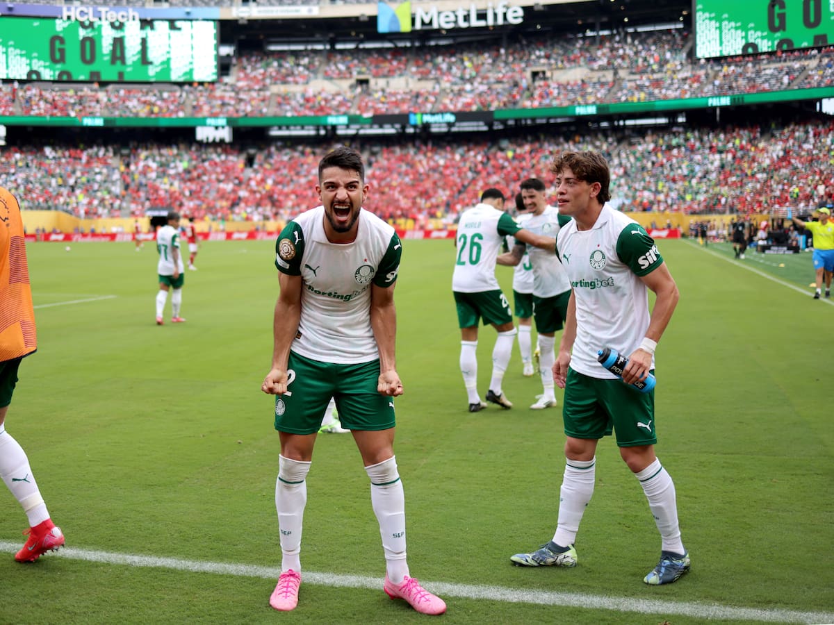 Palmeiras venció 2-0 a Al-Ahly y quedó cerca de los octavos de final del Mundial de Clubes