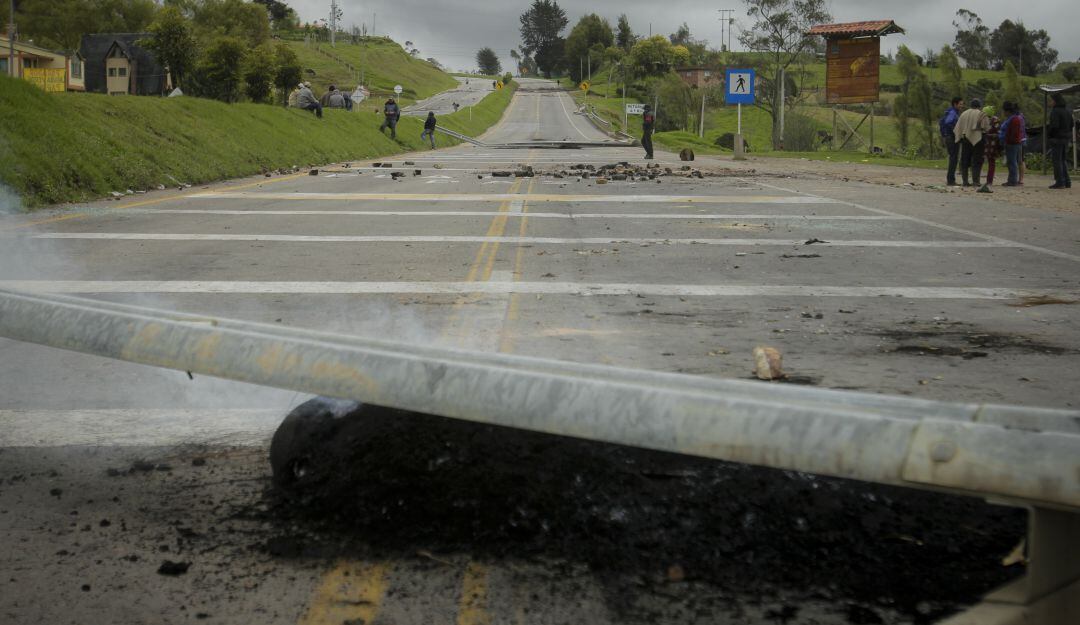Imagen de referencia bloqueo de vías.  Foto: Colprensa