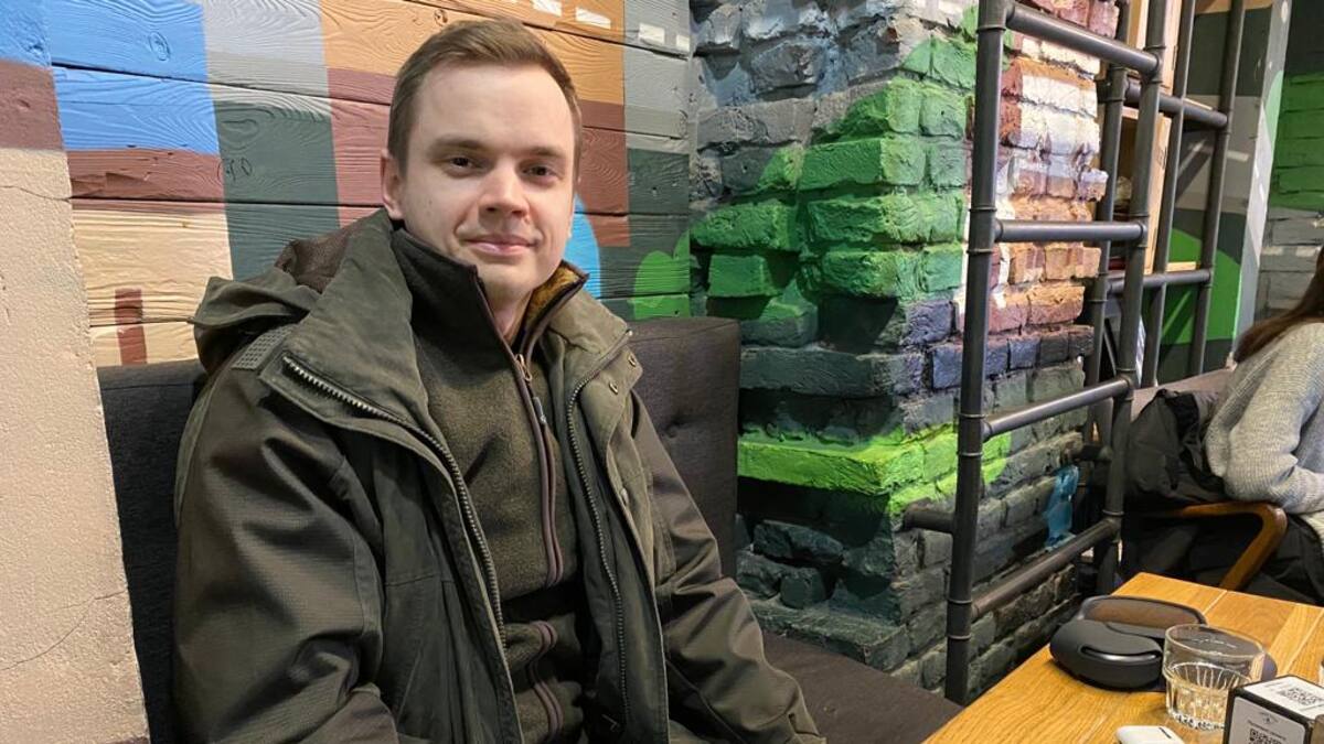 “Mi abuela en Bielorrusia dice que los ucranianos se están atacando entre ellos”: trabajador ucraniano