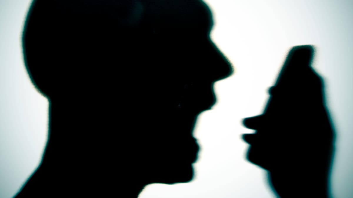 Fundador de club deportivo amenaza a periodistas