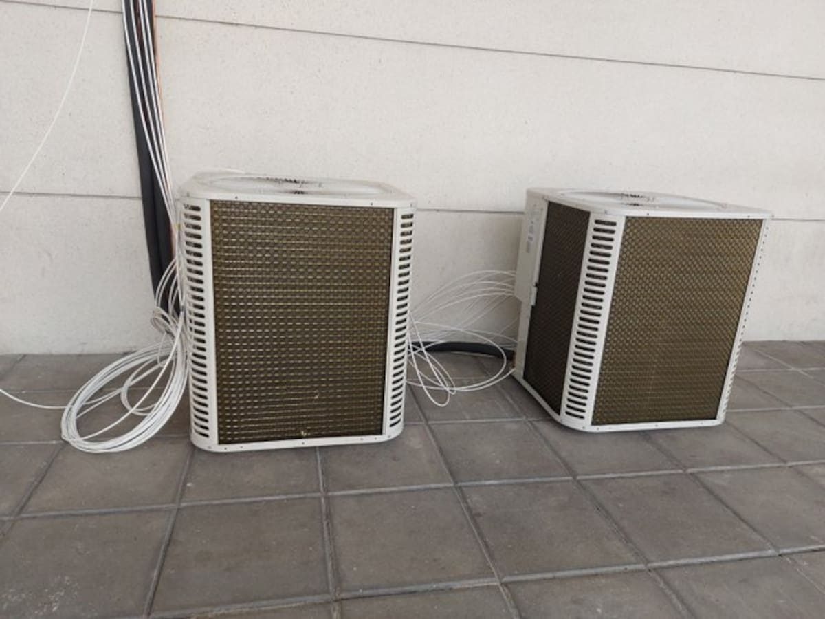 Inició la instalación de seis equipos de aire acondicionado en aeropuerto de Santa Marta