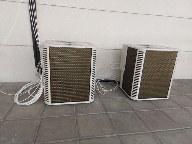 Equipos de aire acondicionado/ Aeropuertos de Oriente.