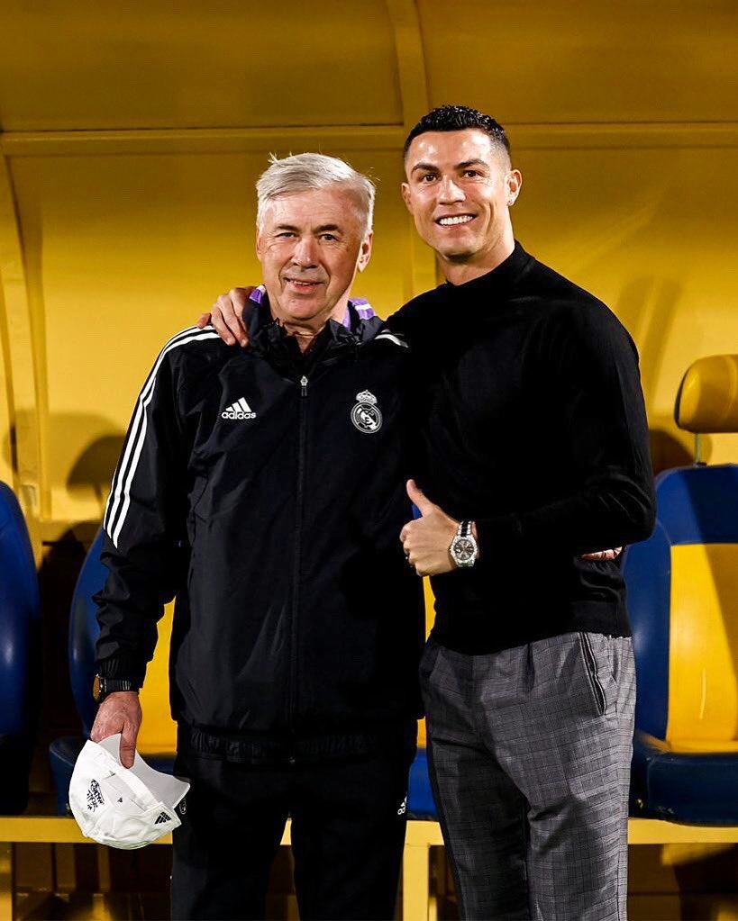 Carlo Ancelotti junto a Cristiano Ronaldo / @MrAncelotti