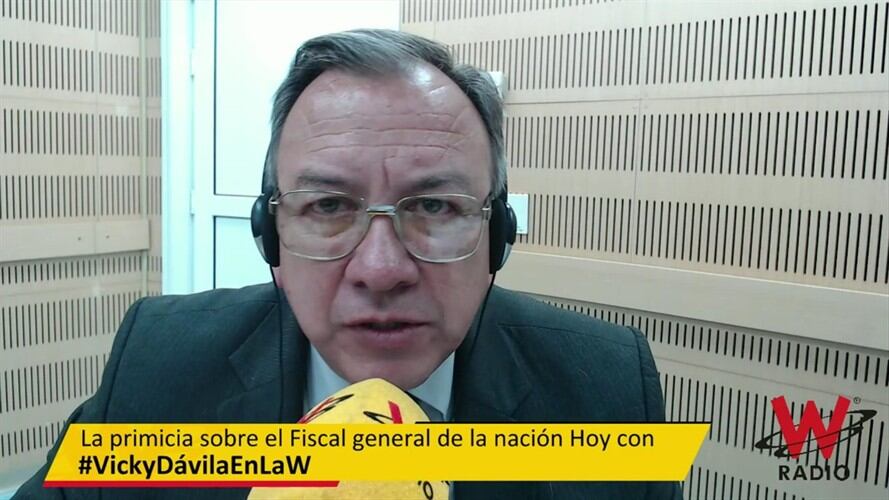 Abogado que presentó la denuncia. Foto: La WCon Vicky Dávila