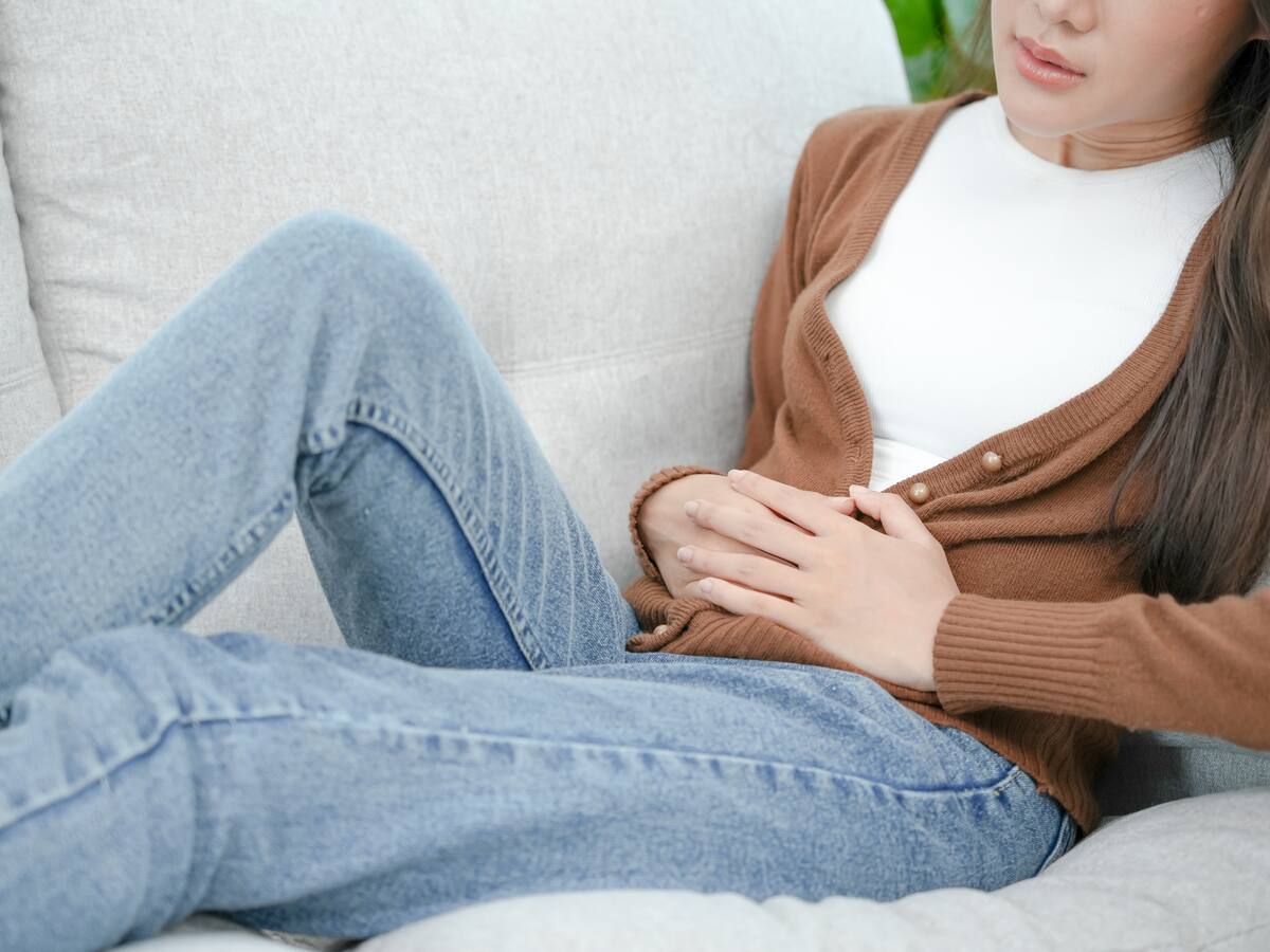 Mujeres no tienen que estar obligadas a trabajar con dolores menstruales: Carolina Vidal