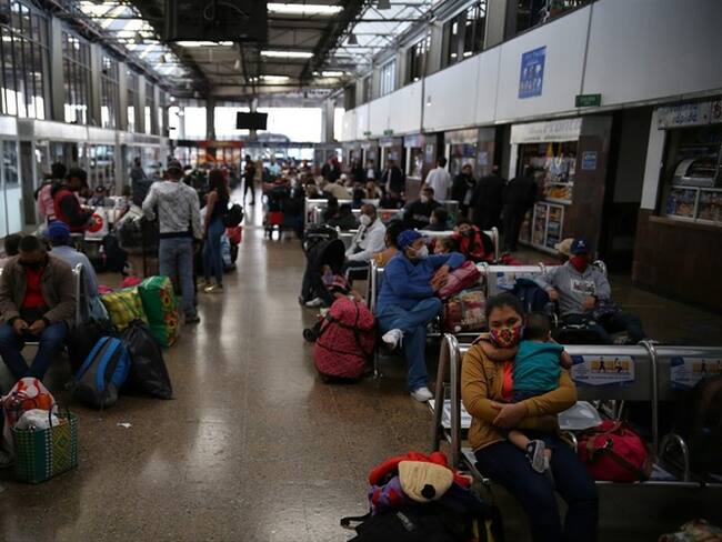 En tiempo real estamos vigilando los aeropuertos y los terminales: Supertransporte