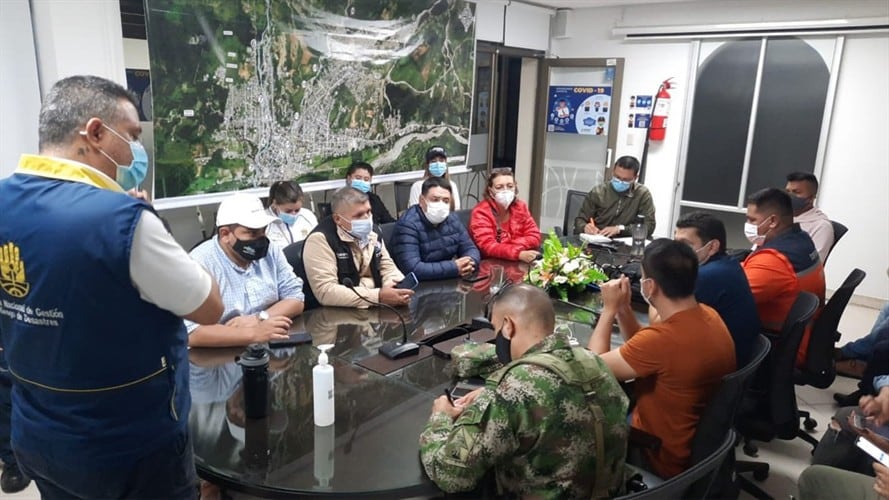 Realizan evacuación en Mocoa por creciente súbita del río Mulato. Foto: Twitter Unidad Nacional para la Gestión del Riesgo de Desastres @UNGRD