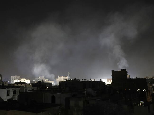 Ataques aéreos de Estados Unidos a diferentes territorios en Yemen. FOTO: EFE/EPA/OSAMAH YAHYA
