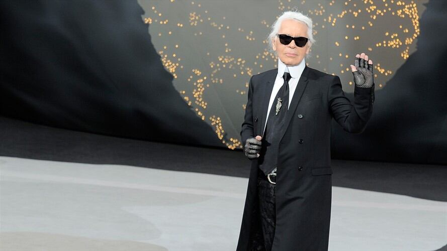 Las dos personas con las que se "mezclaran" las cenizas de Karl Lagerfeld. Foto: Getty Images