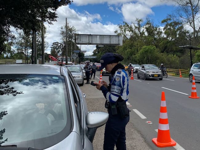 Solicitud de documentación vehículos. Foto Twitter: @SectorMovilidad