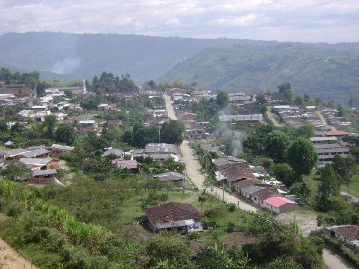 Hostigamiento contra la estación de Policía en Caldono, Cauca