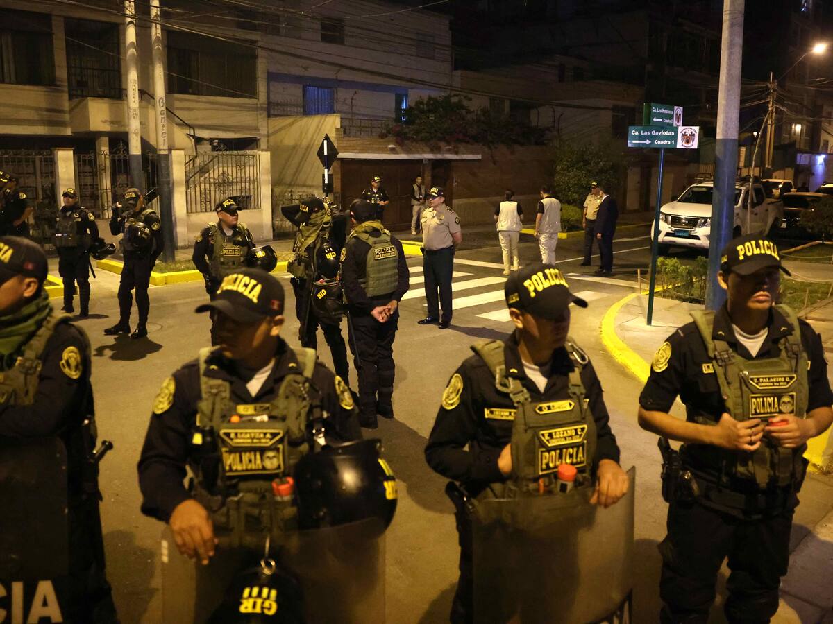 Corte Suprema de Perú niega que allanamiento a la presidenta sea inconstitucional