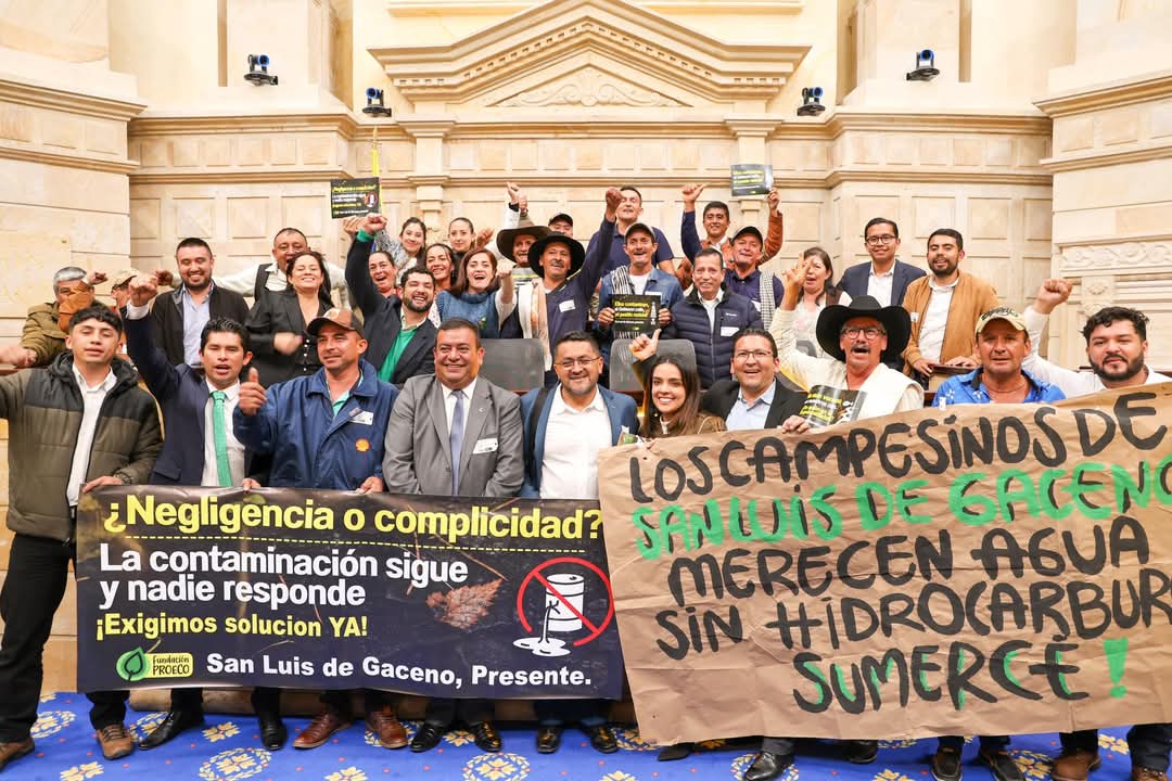 Veedores ambientales, Secretaría de Ambiente y Desarrollo Sostenible de Boyacá y la comunidad de San Luis de Gaceno alzaron su voz en el Congreso / Foto: Suministrada.