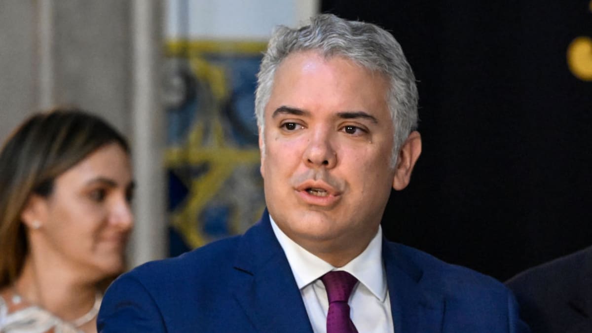Así fue la salida de Iván Duque de la Casa de Nariño