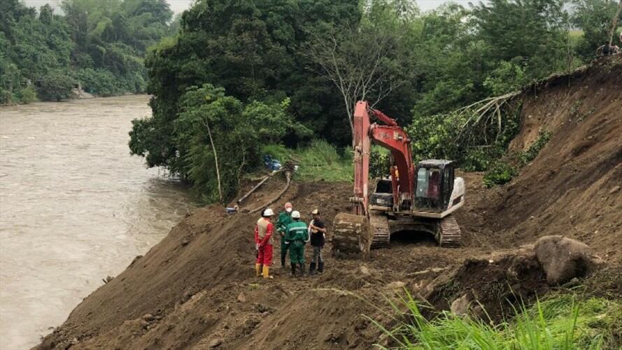 Adelantan el rescate de los trabajadores atrapados en la mina del municipio de Neira, Caldas. Foto: Mario Hernán Escobar Valencia