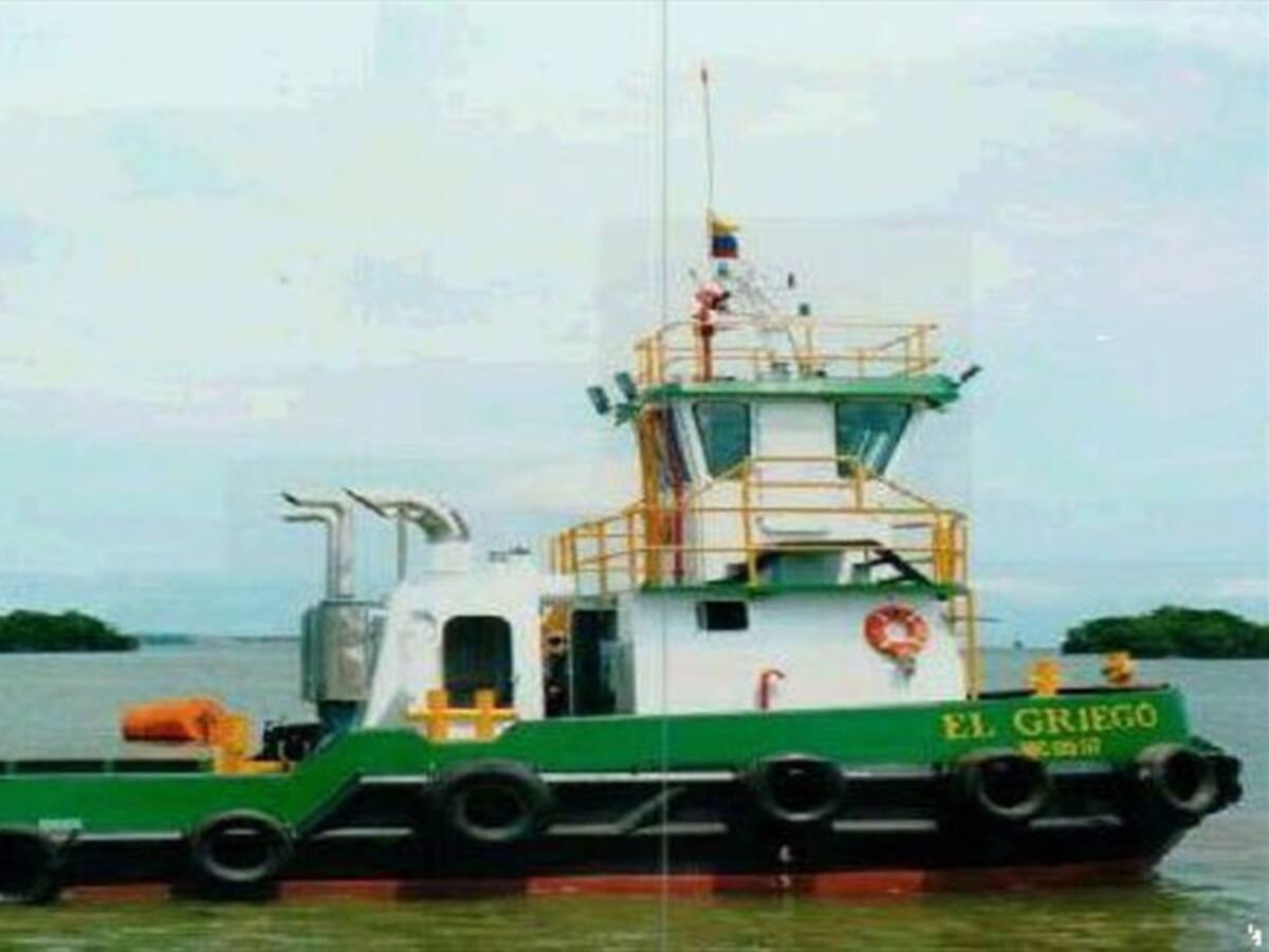 Se hundió remolcador cerca de Bocas de Ceniza