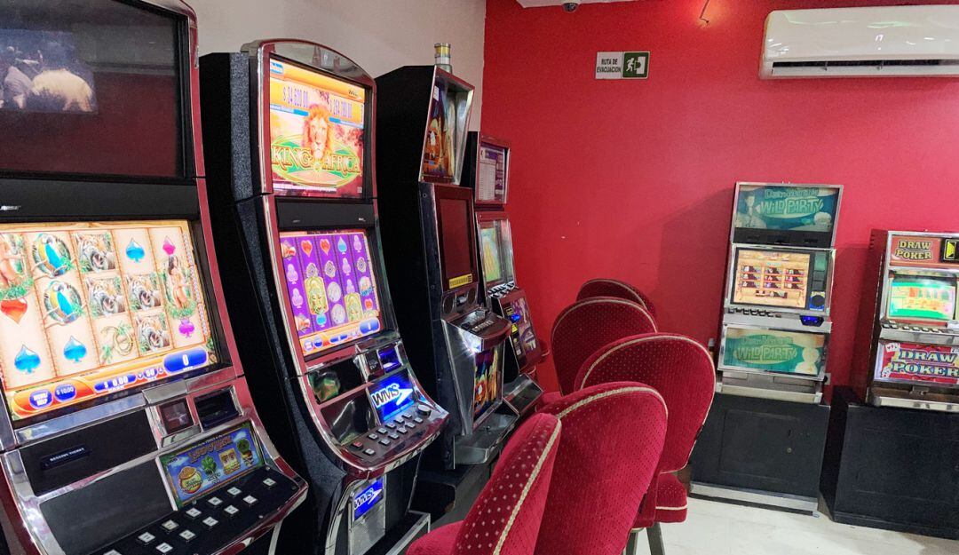 Máquinas tragamonedas, Coljuegos, casinos, juegos de azar. (Colprensa- Foto:Coljuegos).