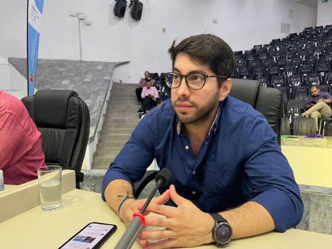 “Exigimos acciones penales para corruptos”: concejal Juan Martín Bravo sobre Emcali