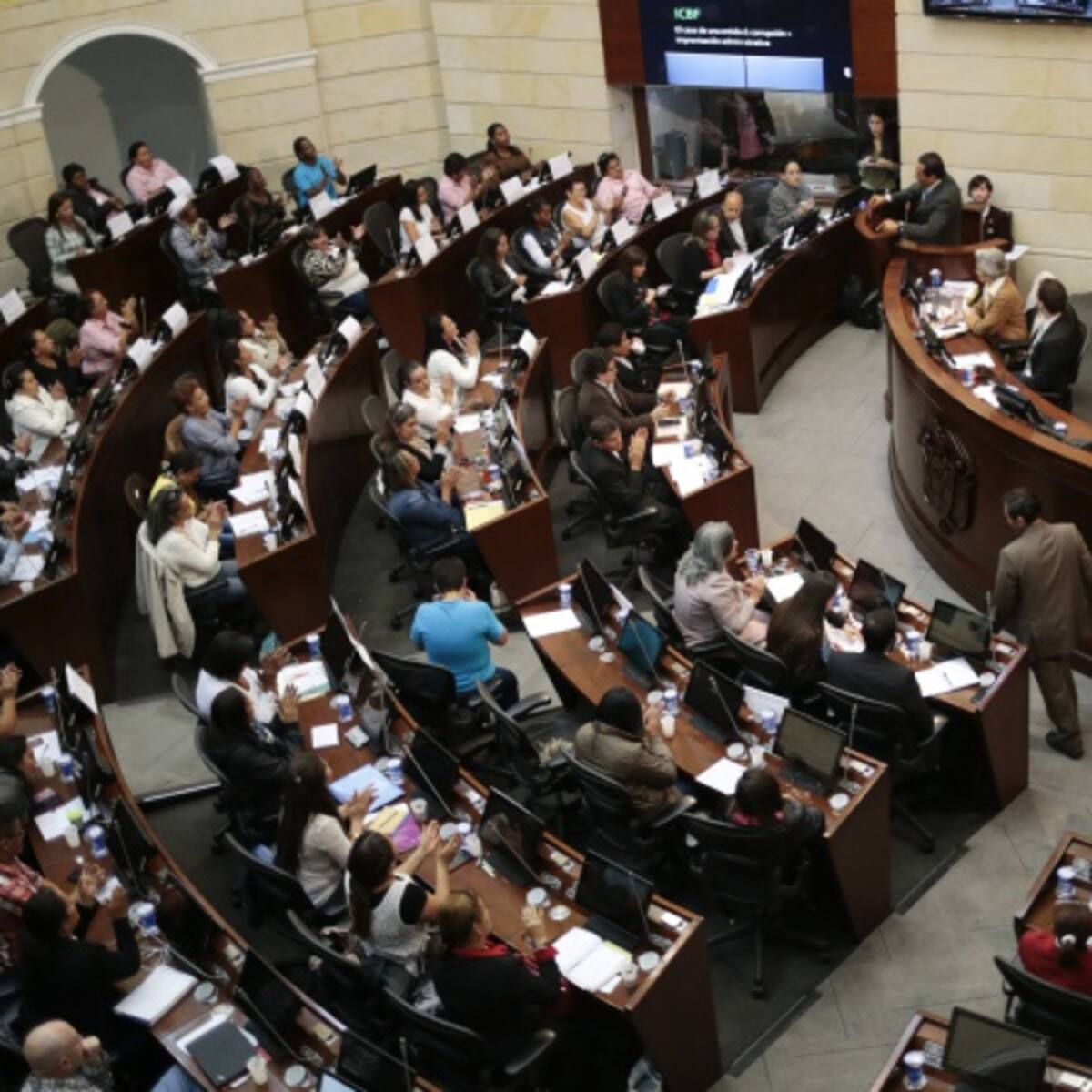 ¿Pago al registrador? Señalamiento de Juvinao al Gobierno por Código Electoral
