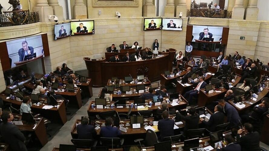 Proyecto de ley busca impedir que el Estado venda su participación en Ecopetrol y Cenit. Foto: Colprensa