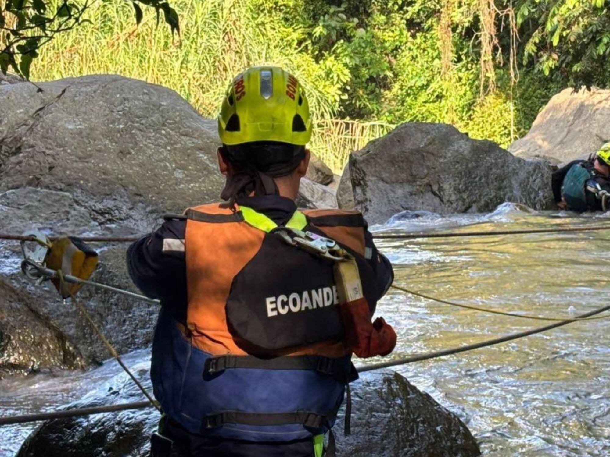 Hallan el cuerpo del hombre de 51 años que fue arrastrado por la creciente súbita en Viotá. Foto: suministrada.