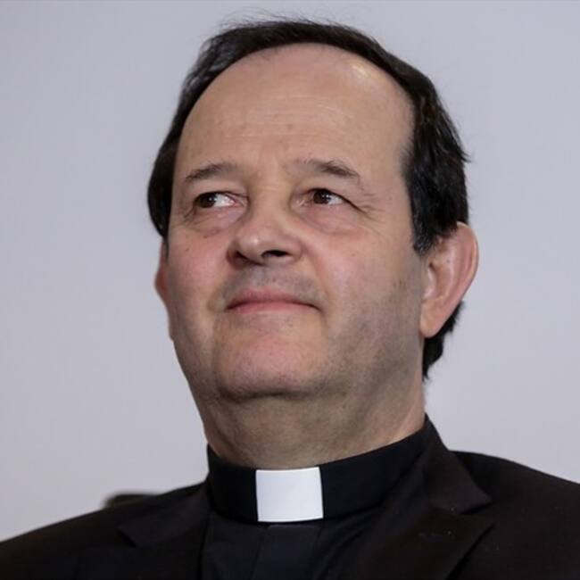Si bien al arzobispo de Medellín, monseñor Ricardo Tobón, no le corresponde denunciar sacerdotes pederastas, tampoco tendría por qué encubrirlos y protegerlos. Foto: Colprensa
