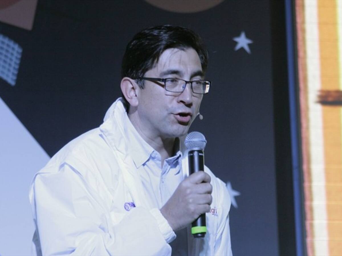 Ministra Urrutia me llamó a preguntarme cómo organizarse: Diego Molano