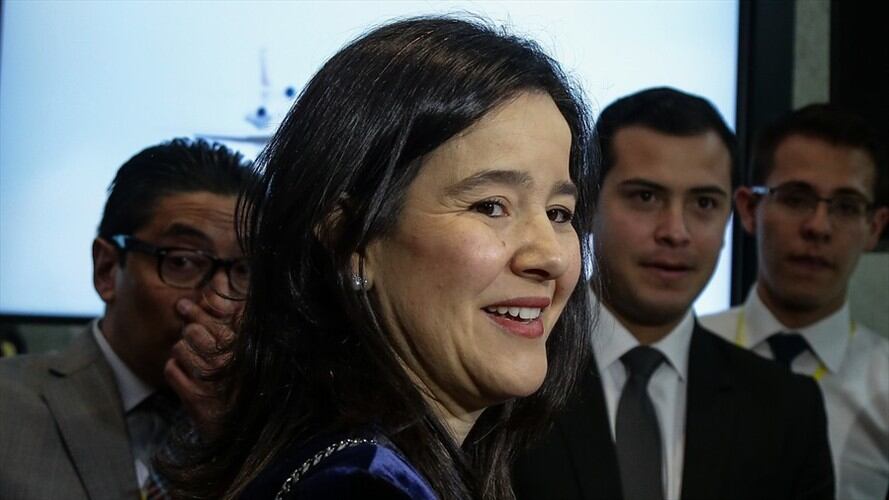 La jefe de la cartera, Sylvia Constaín, señaló que “la industria ha sido clara en el mensaje sobre la necesidad de conocer el valor de reserva. Foto: Colprensa