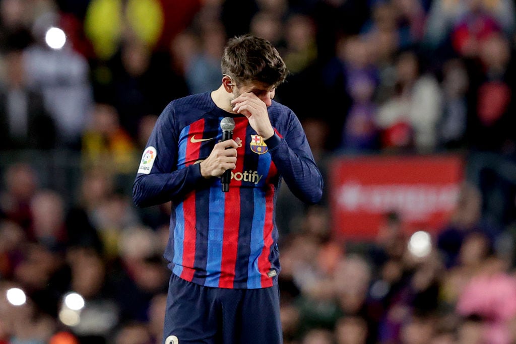 BARCELONA, SPAIN - NOVEMBER 5: Gerard Pique of FC Barcelona thanks the FC Barcelona supporters for his last game during the La Liga Santander match between FC Barcelona v UD Almeria at the Spotify Camp Nou on November 5, 2022 in Barcelona Spain (Photo by David S. Bustamante/Soccrates/Getty Images)