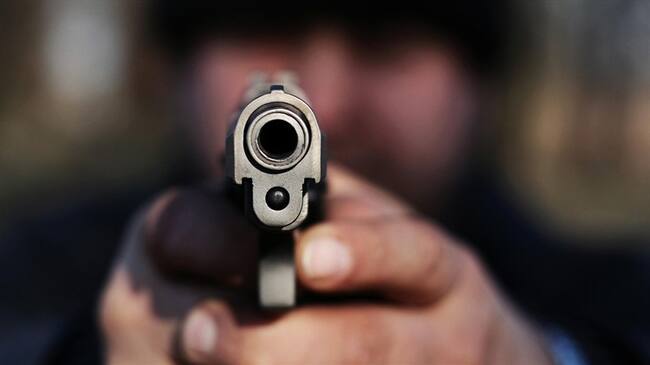 El crimen se registró en horas de la noche, cuando hombres desconocidos, sin mediar palabra, lo atacaron con arma de fuego. Foto: Getty Images