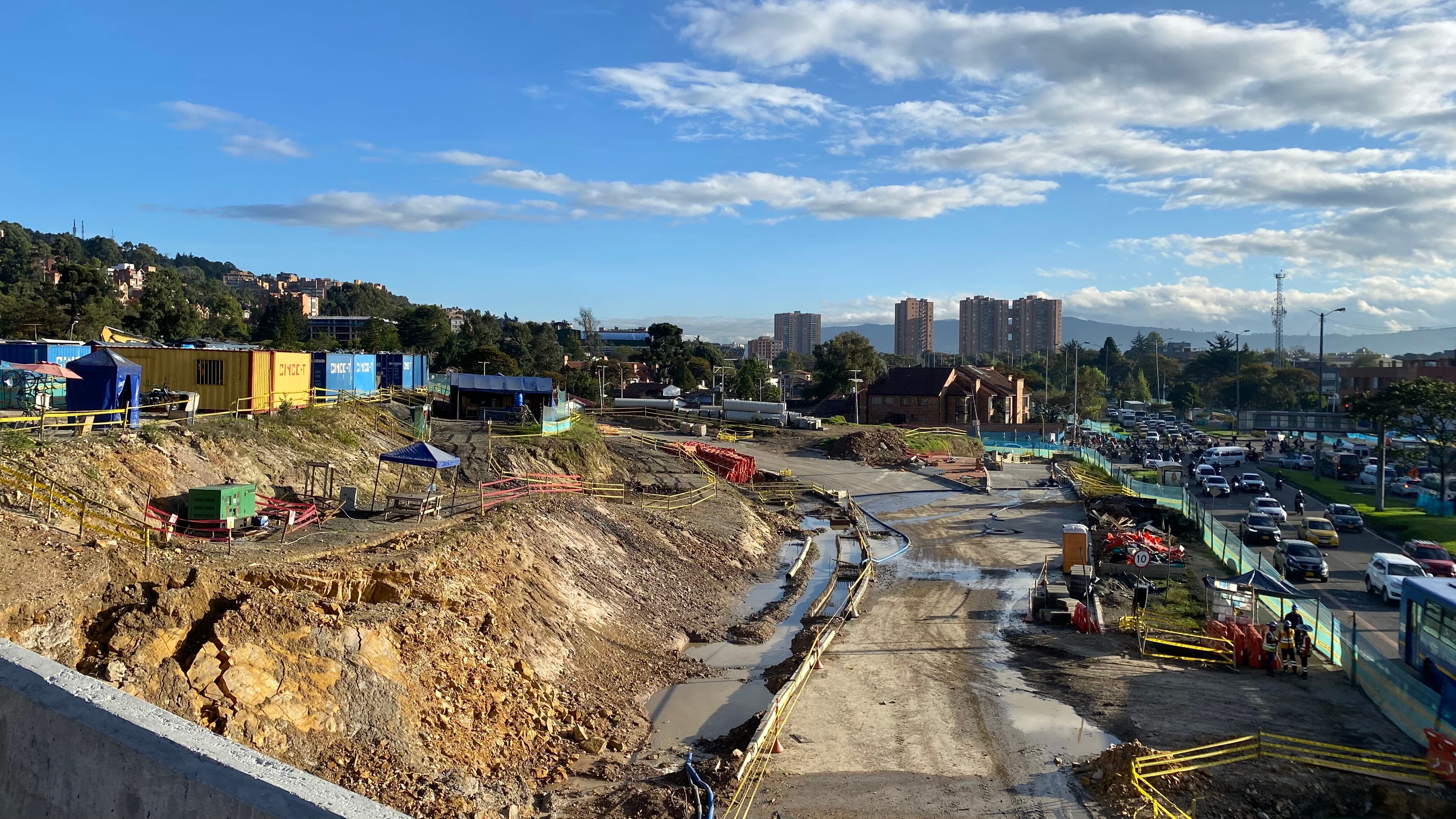 Obra de la calle 127 con Avenida Boyacá. Foto: W Radio.