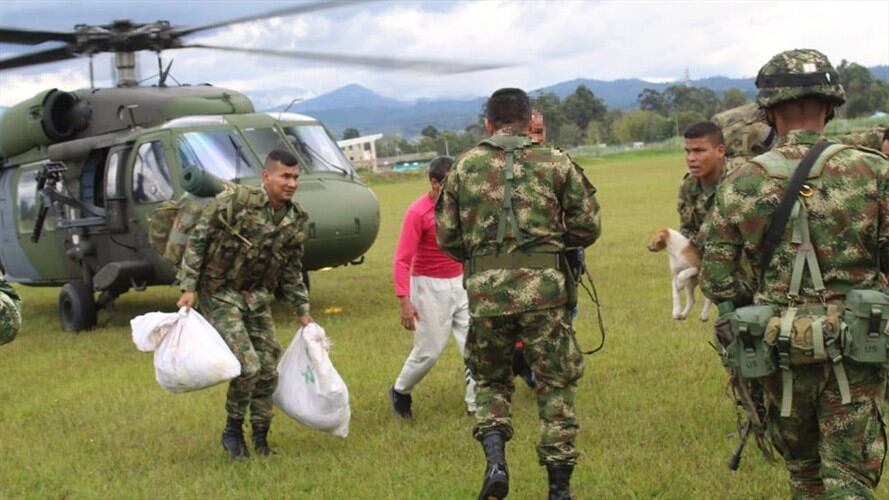 Luego de escapar, los ciudadanos dieron aviso a soldados que realizaron la maniobra de rescate . Foto: Ejército Nacional